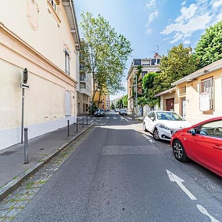 Le Melzet Charmant 4 Pers Avec Terrasse Charpennes Villeurbanne Exterior photo